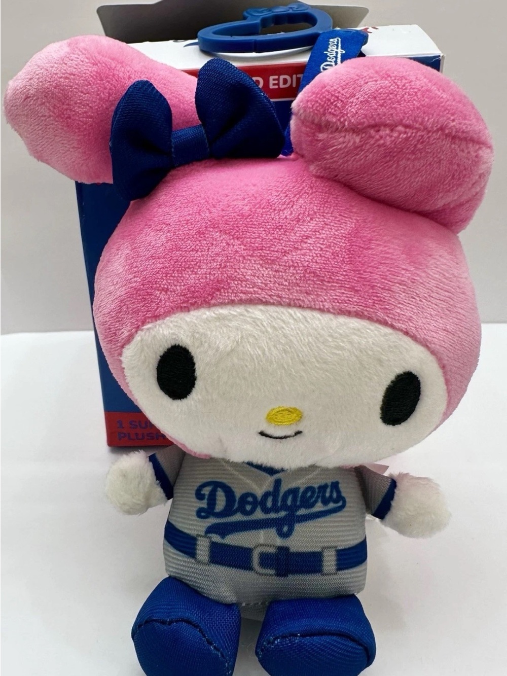 Dodgers Sanrio My Melody Hello Kitty & Friends Plush Clip SGA 8/12/26